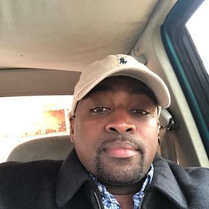 Meet your Posher, Derek